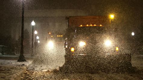 Detroit adds 29 new trucks to help clear streets of snow