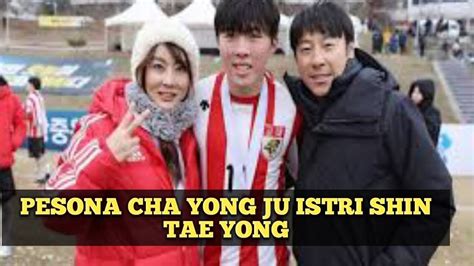 Pesona Istri Shin Tae Yong Yang Di Berlakukan Kaya Ratu Oleh Shin Tae