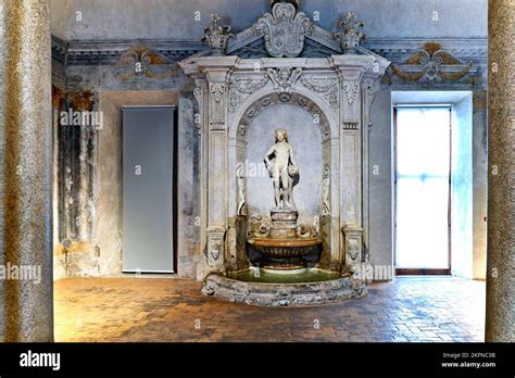 Palazzo barberini sculpture hi-res stock photography and images - Alamy