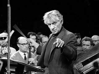 Leonard Bernstein biography, birth date, birth place and pictures