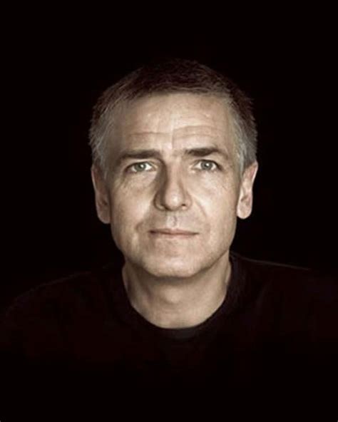 Andreas Gursky Biography - Life of German Photographer