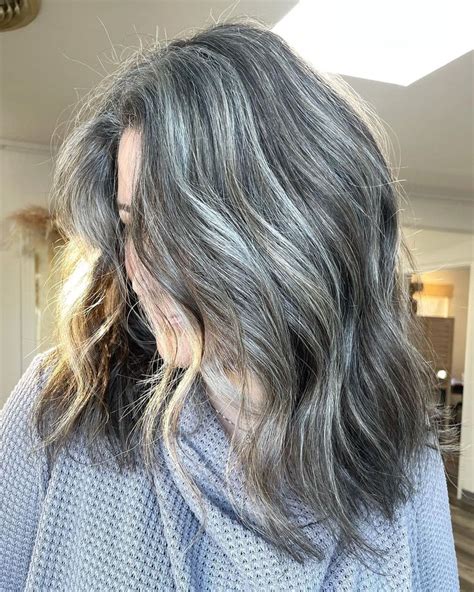 Coolest Ideas On Gray Blending For Dark Hair Hair Adviser