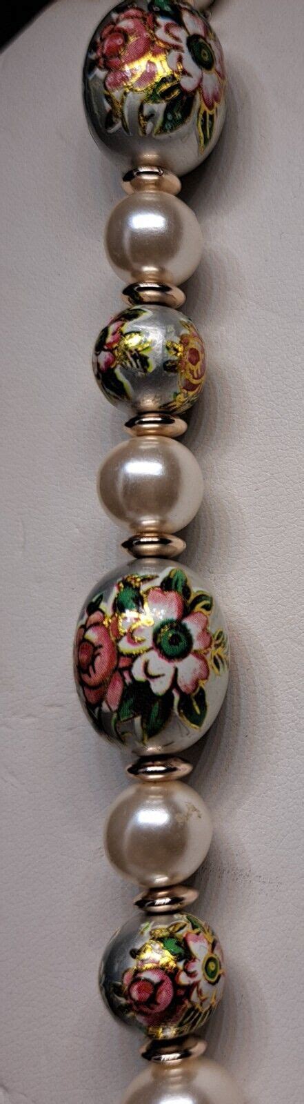 Vintage hand painted cloisonné and faux pearl necklace Gem