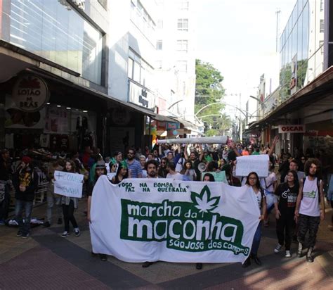 Câmara aprova projeto de lei que proíbe a Marcha da Maconha em São José