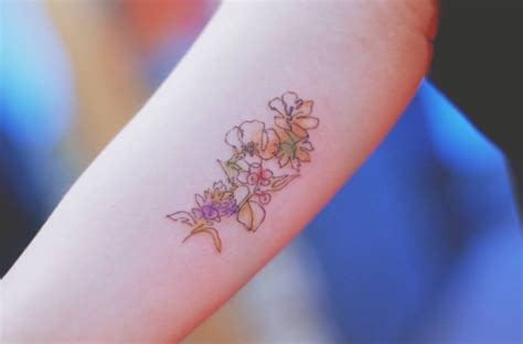 101 Girly Tattoos Youll Wish You Had This Summer Tattooblend