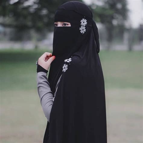 Pin By Islamic History On ˚ Muslim ᵍⁱʳˡ Dress˚ Muslim Women Clothing