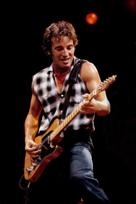 Bruce Springsteen - 1984, photo by Paul Natkin ...