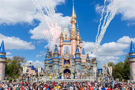 Cu L Es El Parque De Disney M S Barato Del Mundo Chismes Today