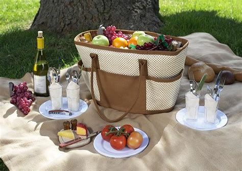 Romantic-Picnic-Food-Ideas – Easyday