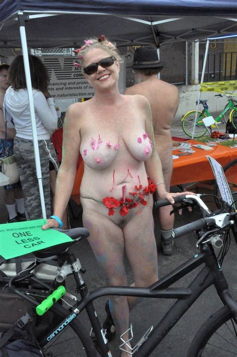 World Naked Bike Ride L A Scrolller