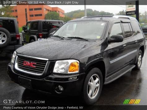 Onyx Black 2005 GMC Envoy XUV SLE 4x4 Light Gray Interior