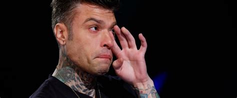 Fedez A Belve Ho Tentato Il Suicidio A 18 Anni Il Caso Balocco Ha