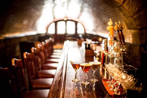 10 Best Themed Bars In America Mens Journal