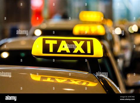 Taxi Rank At Airport Hi Res Stock Photography And Images Alamy