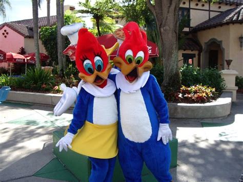 Woody Woodpecker At Disney Character Central