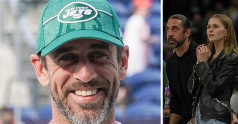 Who is Aaron Rodgers' girlfriend?