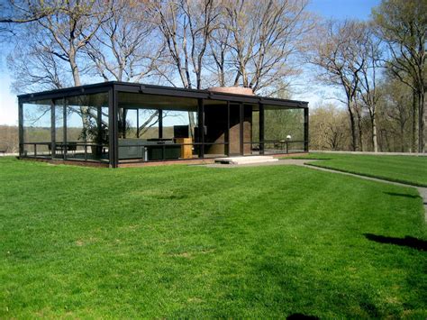 AD Classics: The Glass House / Philip Johnson | ArchDaily