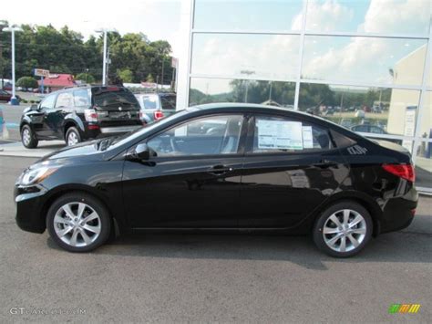 Ultra Black 2013 Hyundai Accent GLS 4 Door Exterior Photo #69711159 ...