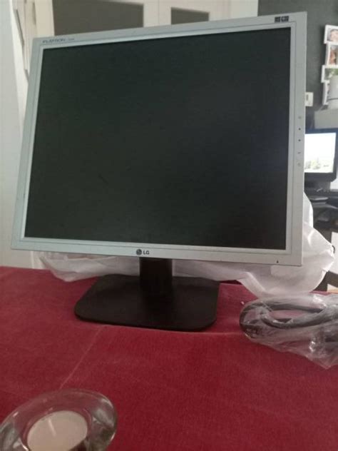 Lcd Monitor LG Flatron L1918S