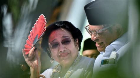 Bukan Hasto Ternyata Sosok Ini Yang Bisiki Megawati Pilih Pramono