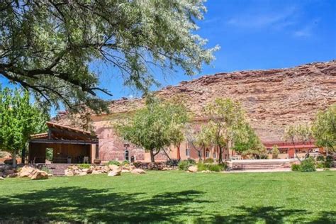 22 Amazing Places To Stay Near Arches National Park