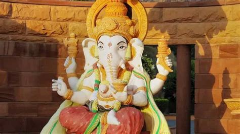 Ganesh Chaturthi 2022 गणेश चतुर्थी के दिन घर पर चूहे का दिखना शुभ होता है या अशुभ जानिए सच्चाई