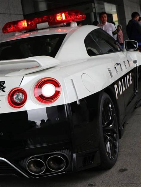 Os 10 carros de polícia mais insanos do mundo - G4 Carros