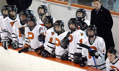 Photo From the Archives: Women’s Hockey | Princeton Alumni Weekly