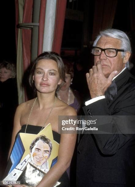 Barbara Harris Cary Grant Photos and Premium High Res Pictures - Getty ...