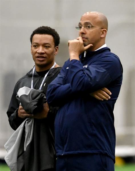 Penn State football coach surprises several of his players in classroom