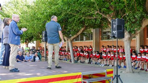 Acte De Lliurament Del Premi Participa Escola 2024 A L Escola De Flix