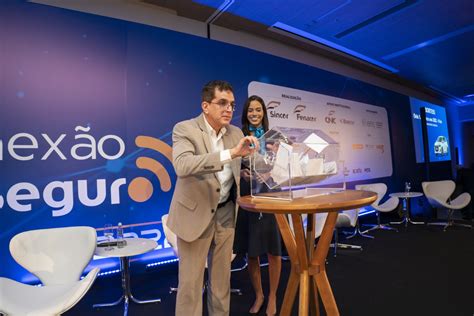 Conexão Futuro Seguro Fenacor idealizar