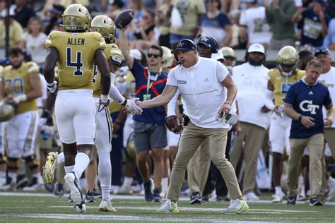 Georgia Tech Dominated By Ole Miss Drops To 1 2 On The Season Sports