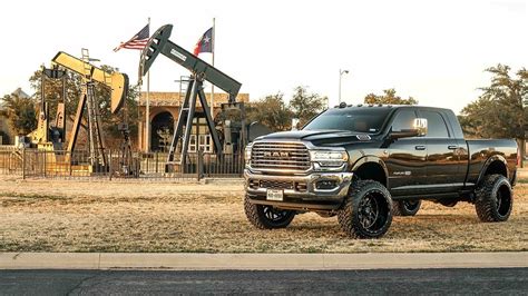 How A New 2020 Ram 2500 Long Horn Edition Was Built In A Oilfield Town