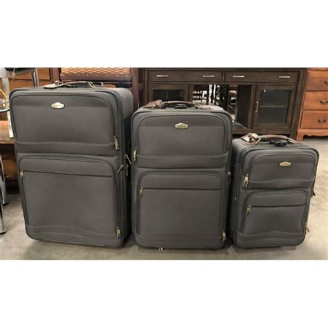 Ricardo 3 p. olive green luggage set