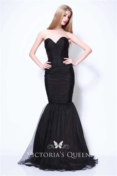 Black Tulle Strapless Trumpet Celebrity Prom Gown Vq