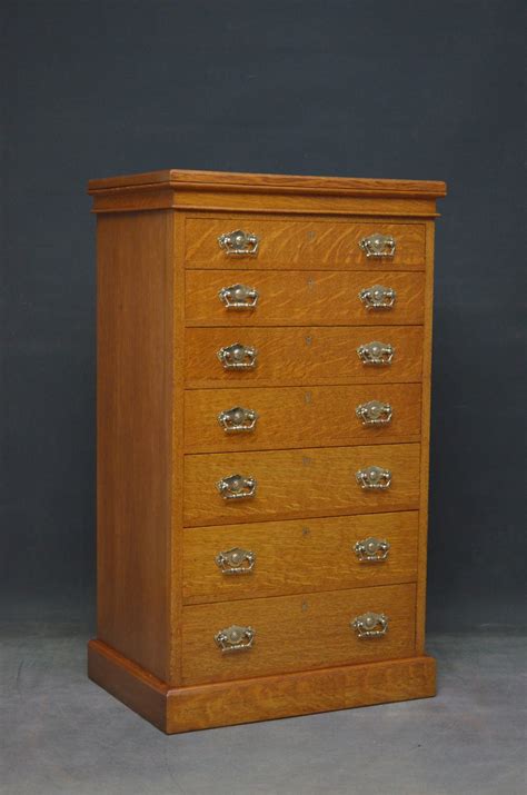 Victorian Oak Chest Of Drawers Antiques Atlas