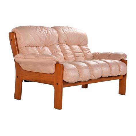 Stressless Ekornes Montana Solid Teak Loveseat Sofa In Pale Rose