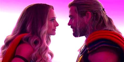 What Does Jane Whisper To Thor At The End Of Love & Thunder?