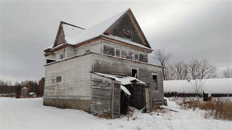 La Maison Abandonn E Du Chemin Boscobel B Thanie Qc Youtube