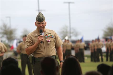 Dvids Images 1st Recon Battalion Welcomes New Commanding Officer [image 3 Of 7]