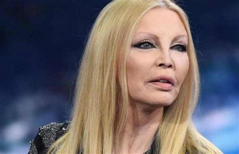 Patty Pravo In Stato Di Totale Incoscienza Si Teme Il Peggio Le Ore