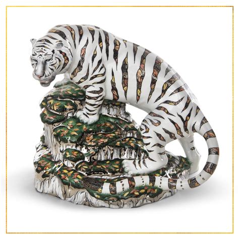 Herend Tiger Figurine Limited to 10 pcs. - Herend Canada