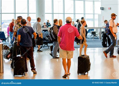 Passengers Queued In Line For Boarding At Departure Gate Editorial Image Image Of Luggage