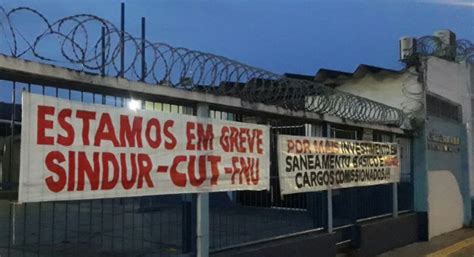 Trabalhadores As Da Caerd Iniciam A Semana Em Greve Meses De