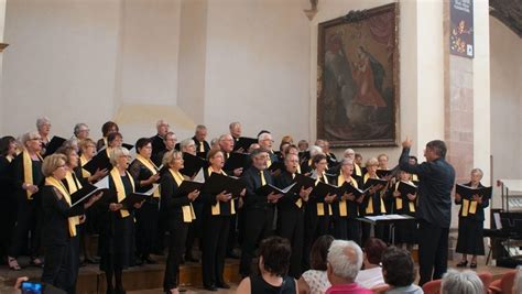 Les Troubadours du Rouergue et du Millénaire d Aurillac en concert