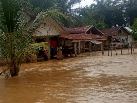 Banjir Aceh Singkil Jalan Sempat Lumpuh Total Tagar