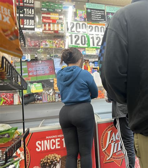 Big Booty Latina In Neighborhood Store Oc Spandex Leggings Yoga