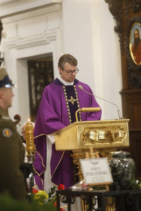 Pogrzeb Jerzego Połomskiego Artysta spoczął na Starych Powązkach w