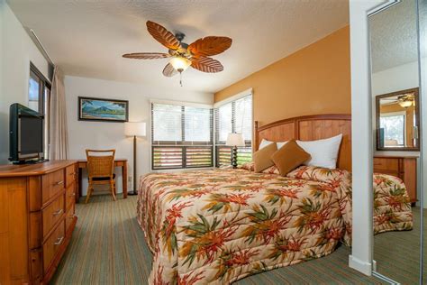 Wyndham Kauai Beach Villas - American Vacation Marketing